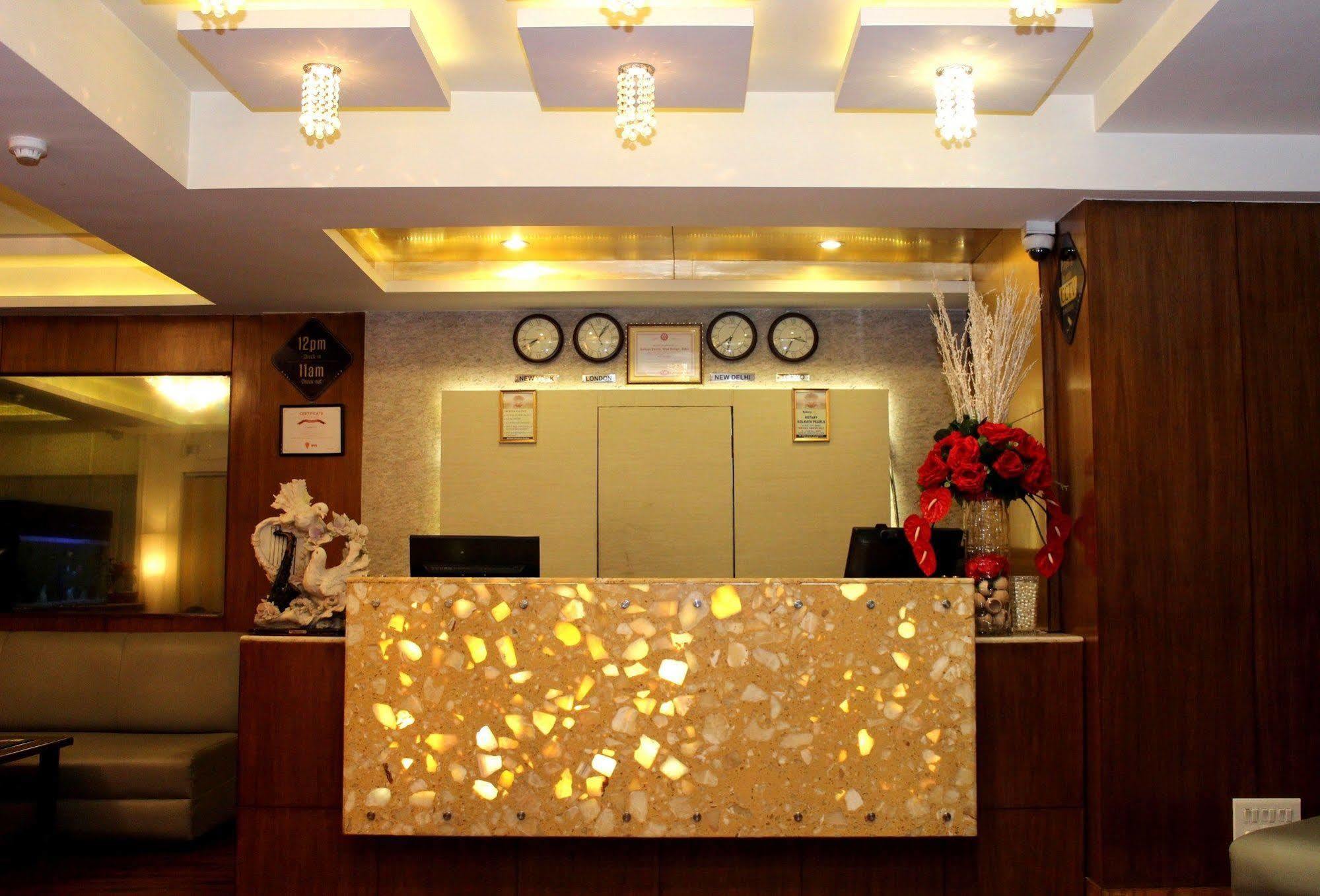 The Pearl Hotel Calcutta Exterior foto